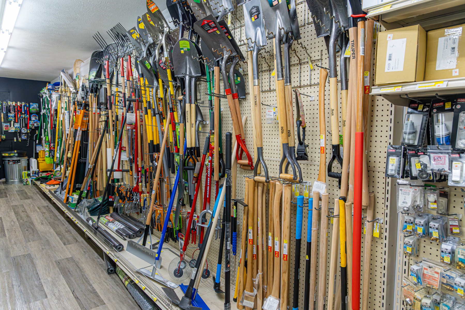 Long-handled tools and rakes